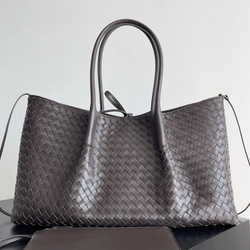 보테가 베네타  피나코테카 43